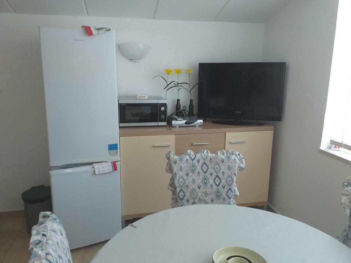 Levak Apartments - Apt. 1 프예스차나 우발라 외부 사진
